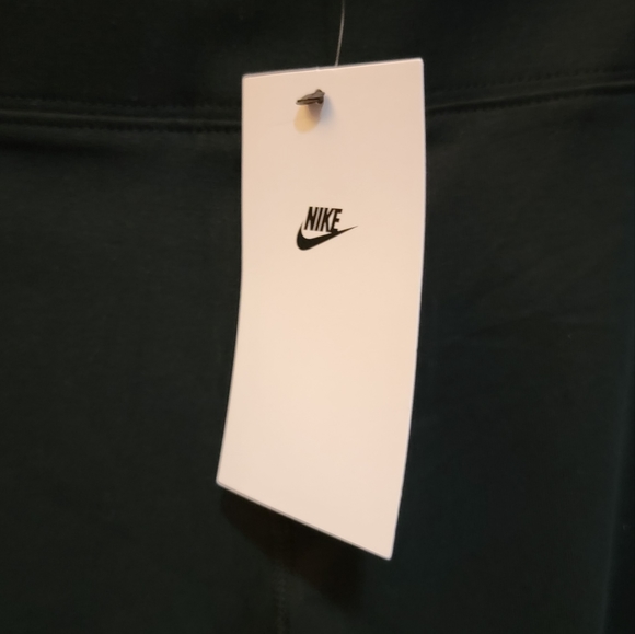 Nike Leggings- XL NWT - Picture 3 of 5